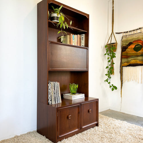 PARKER WALL UNIT