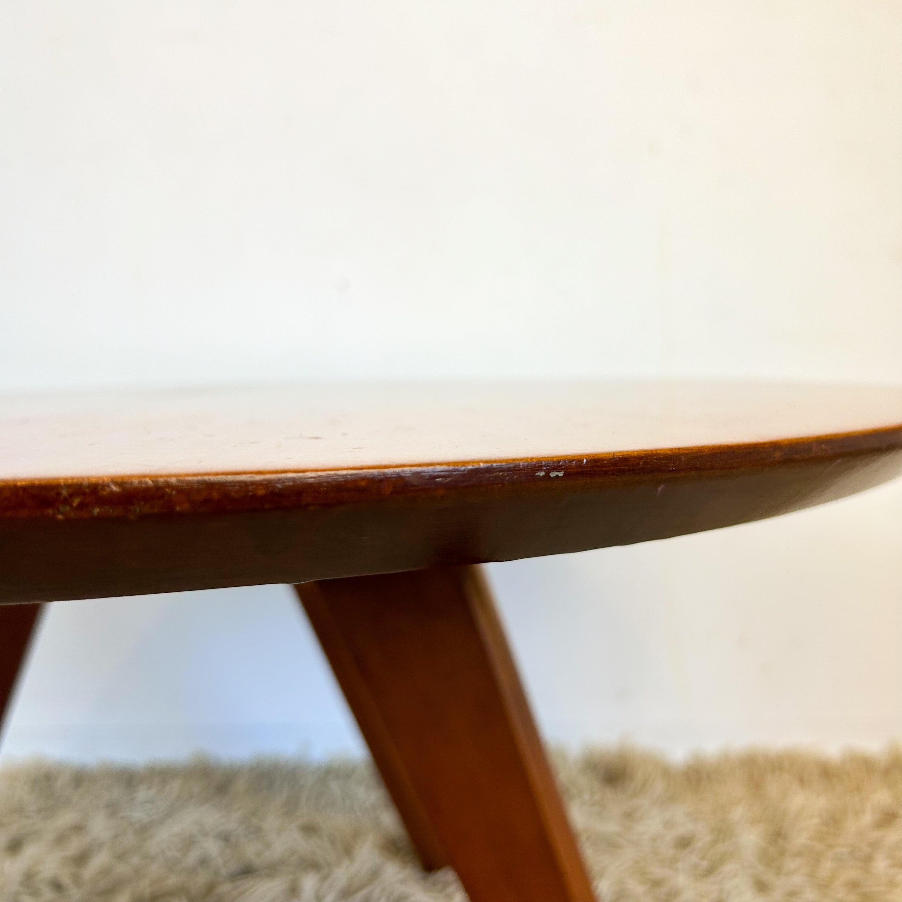 ROUND TIMBER COFFEE TABLE