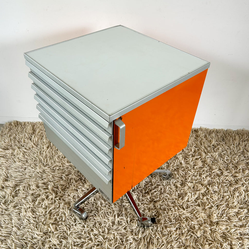 DENTAL TROLLEY