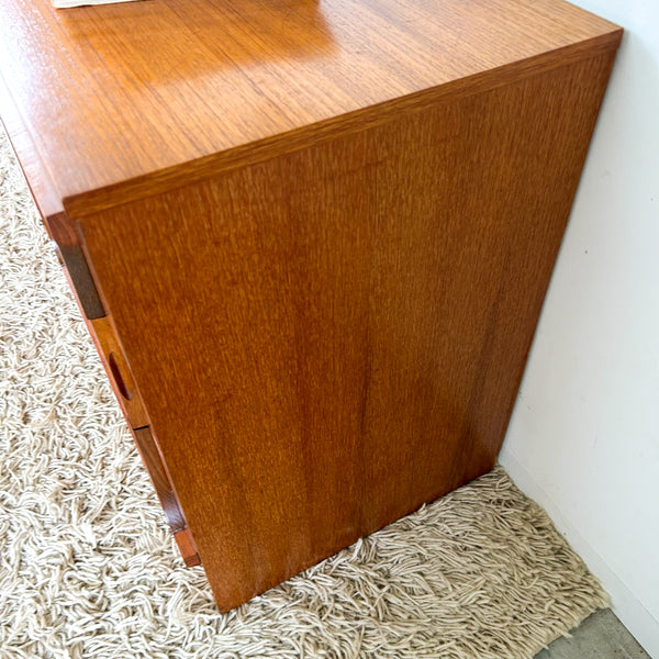 RELIANCE DRESSER DRAWERS & MIRROR - HEY JUDE WORKSHOP • Vintage furniture & objects Melbourne