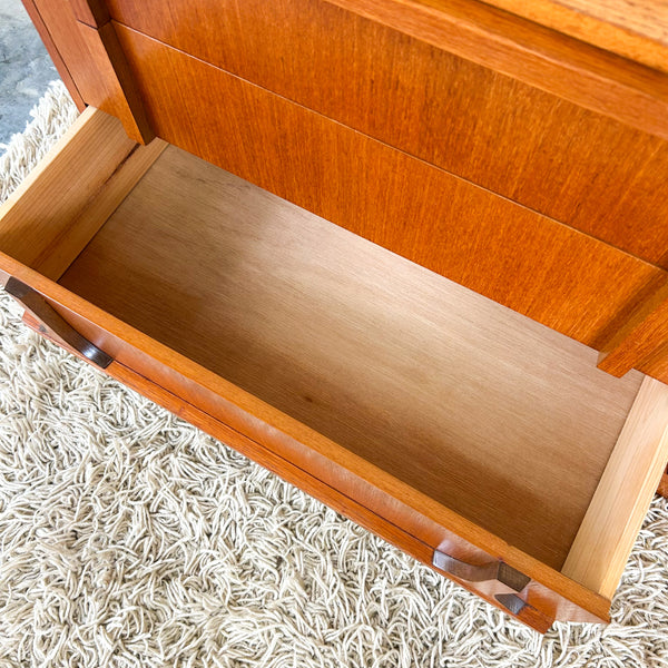RELIANCE DRESSER DRAWERS & MIRROR - HEY JUDE WORKSHOP • Vintage furniture & objects Melbourne