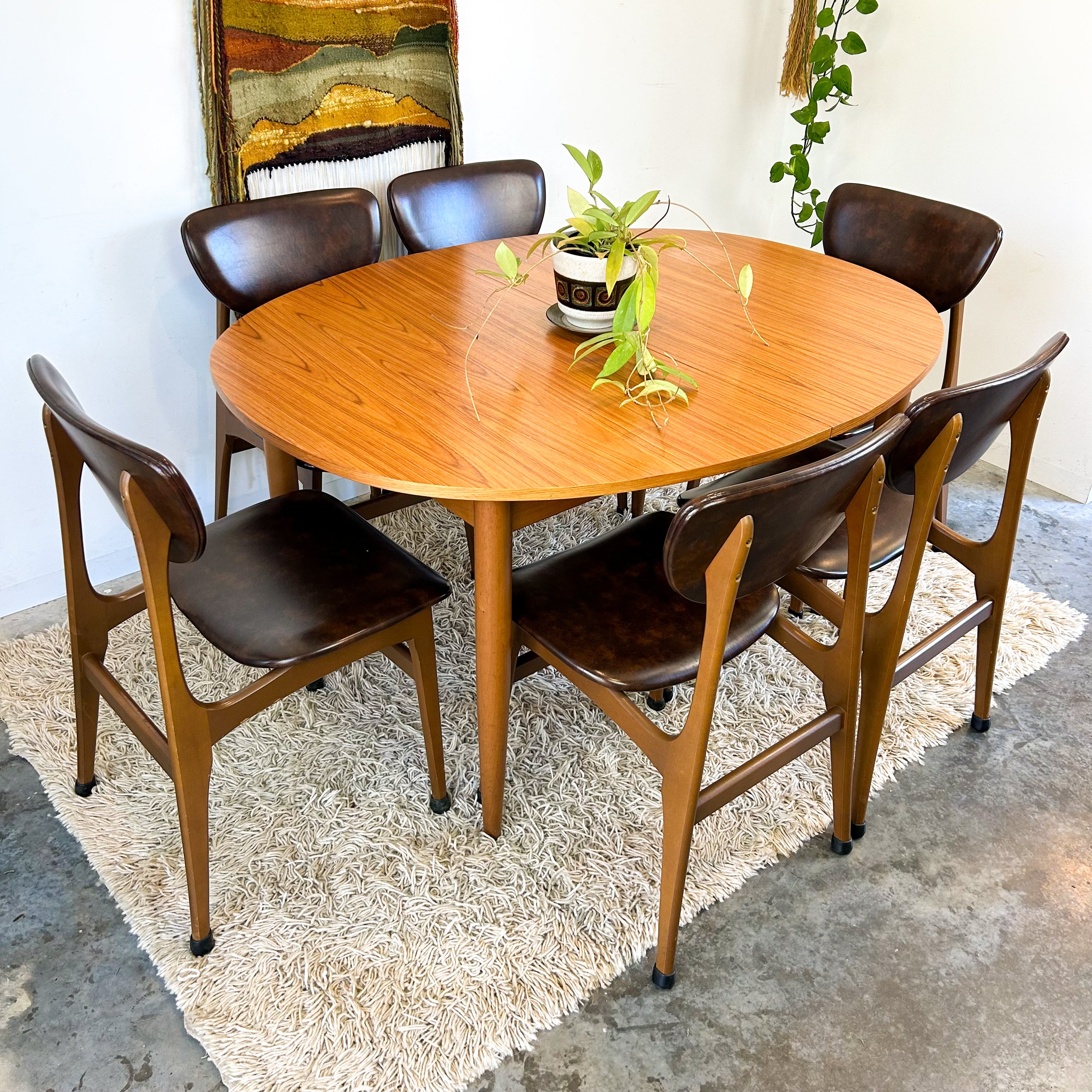 EXTENSION DINING TABLE & SIX CHAIRS