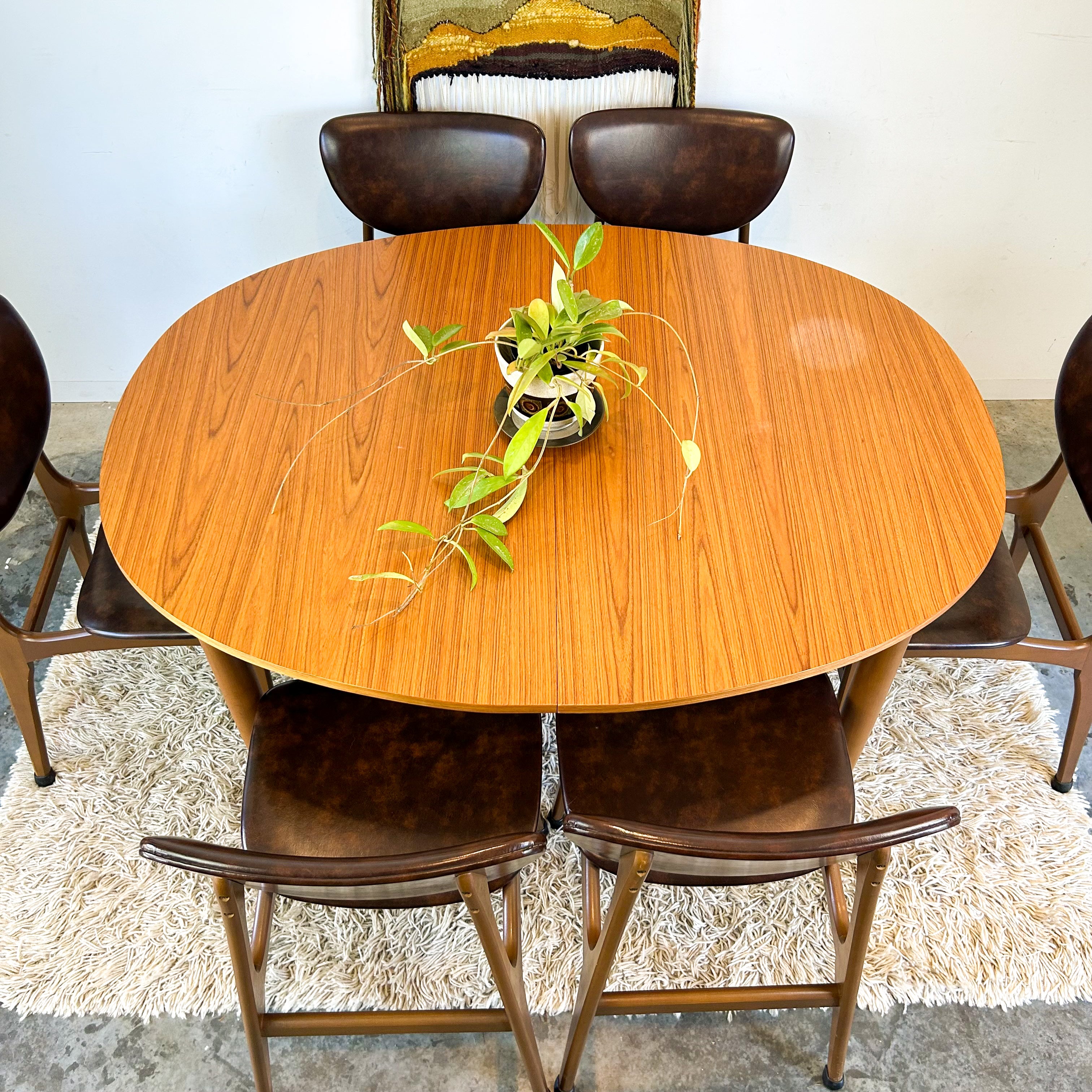 EXTENSION DINING TABLE & SIX CHAIRS