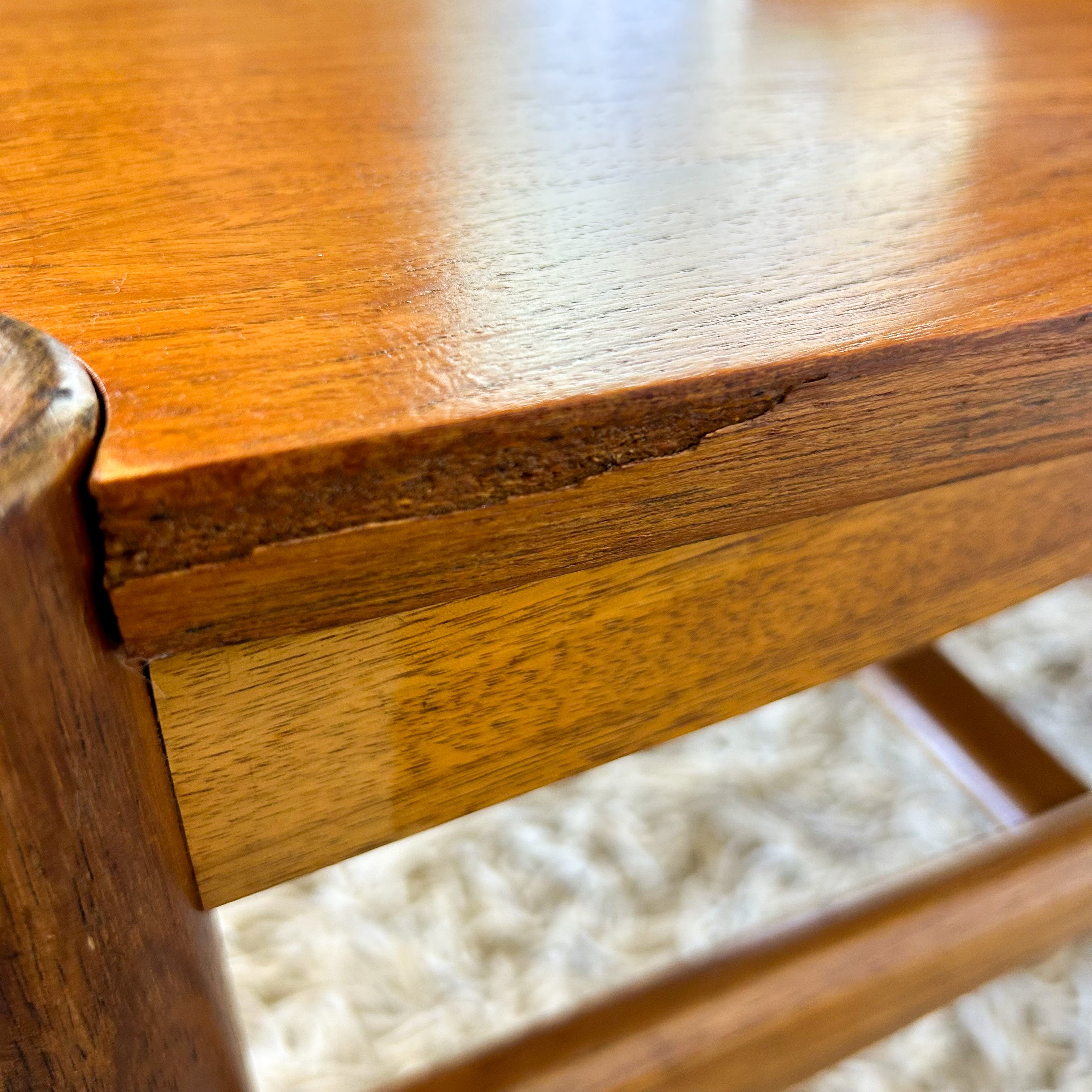 DANISH DELUXE FLIP TOP COFFEE TABLE