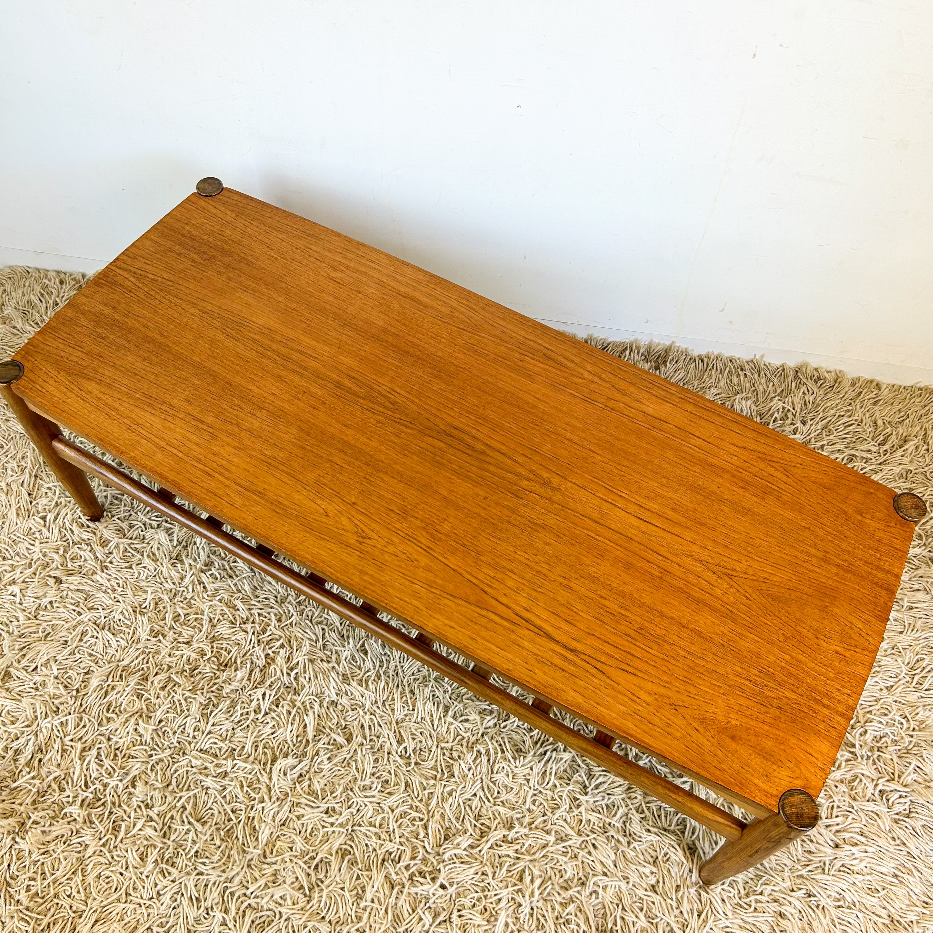 DANISH DELUXE FLIP TOP COFFEE TABLE