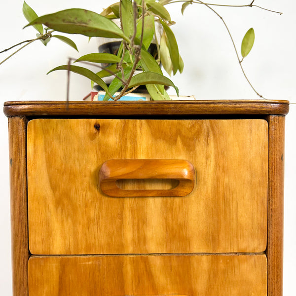 BEDSIDE DRAWERS
