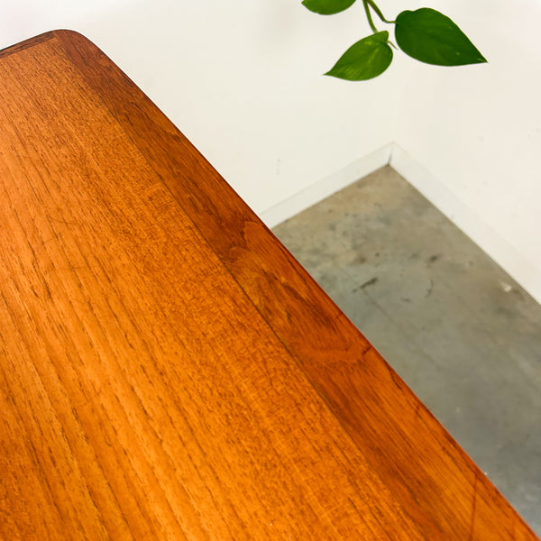 CHISWELL EXTENSION DINING TABLE & CHAIRS - HEY JUDE WORKSHOP • Vintage furniture & objects Melbourne