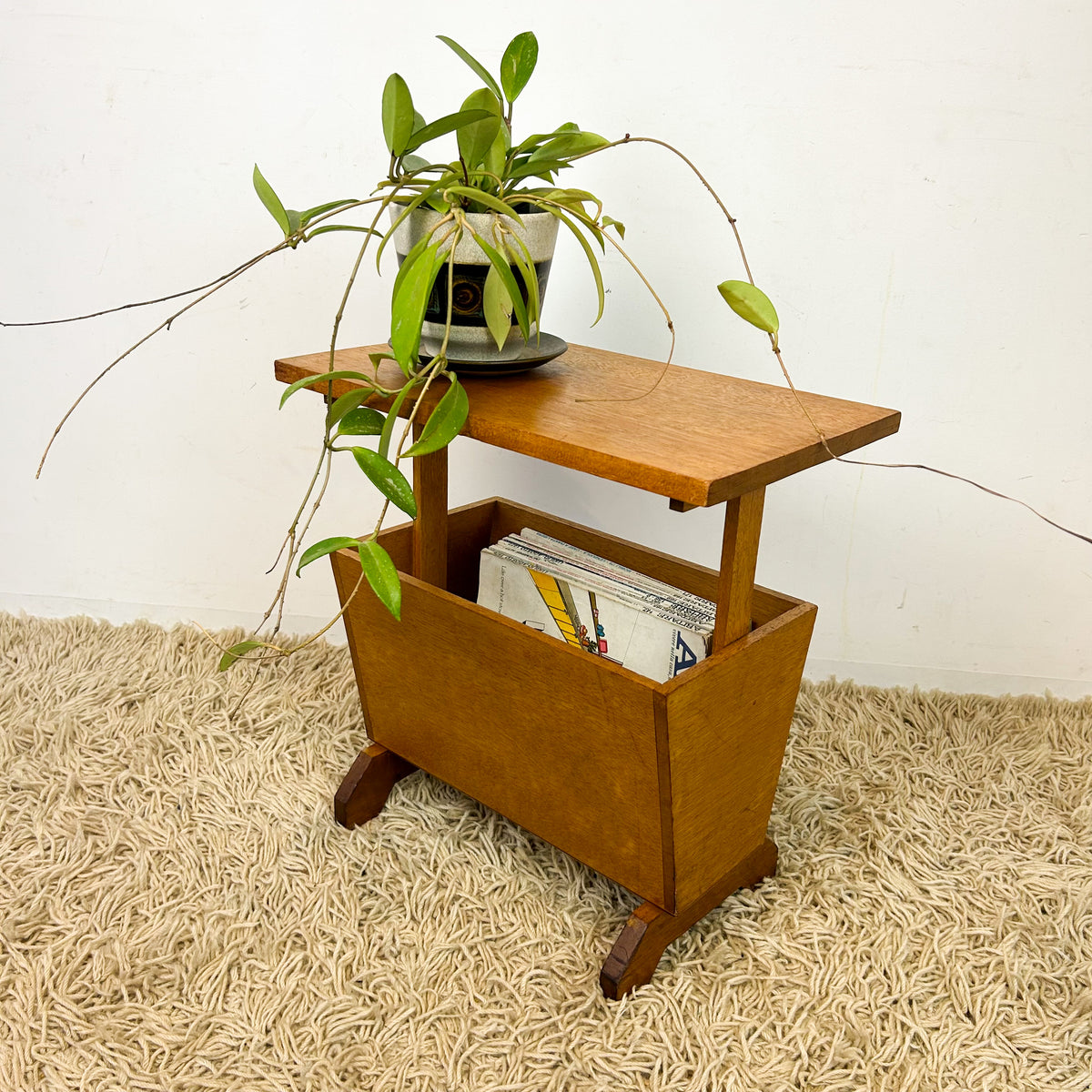 MAGAZINE TABLE - HEY JUDE WORKSHOP • Vintage furniture & objects Melbourne