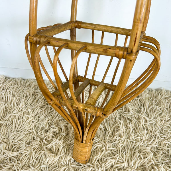 CANE POT HANGER