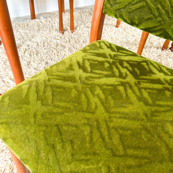 CHISWELL EXTENSION DINING TABLE & CHAIRS - HEY JUDE WORKSHOP • Vintage furniture & objects Melbourne