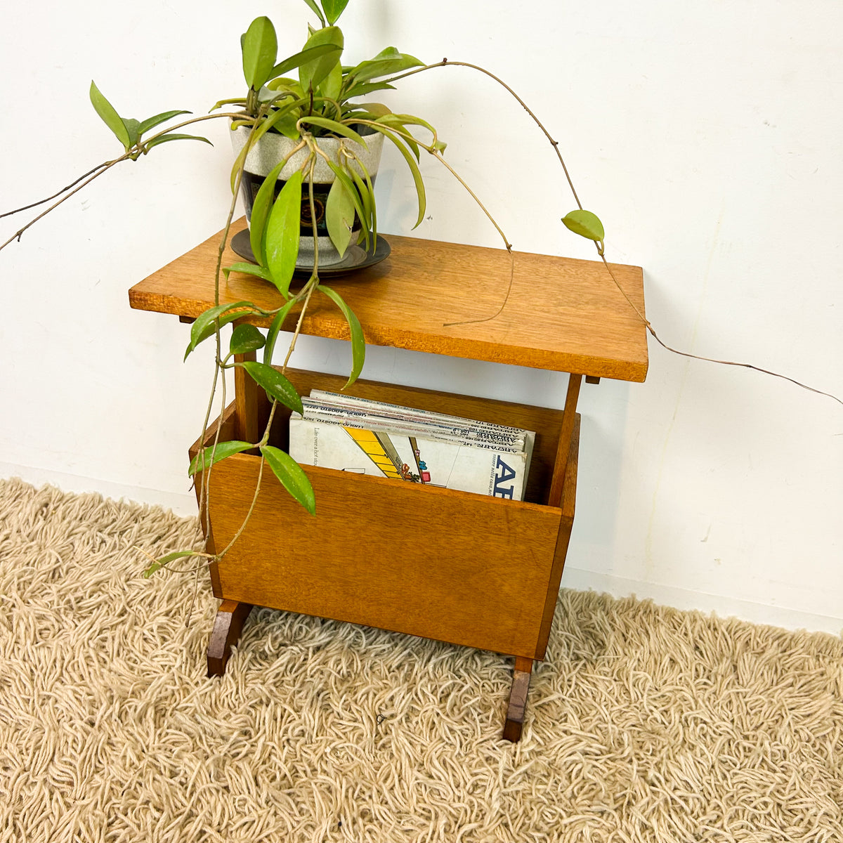 MAGAZINE TABLE - HEY JUDE WORKSHOP • Vintage furniture & objects Melbourne