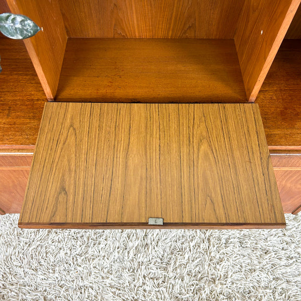 JOHN GRIMES SIDEBOARD BUFFET