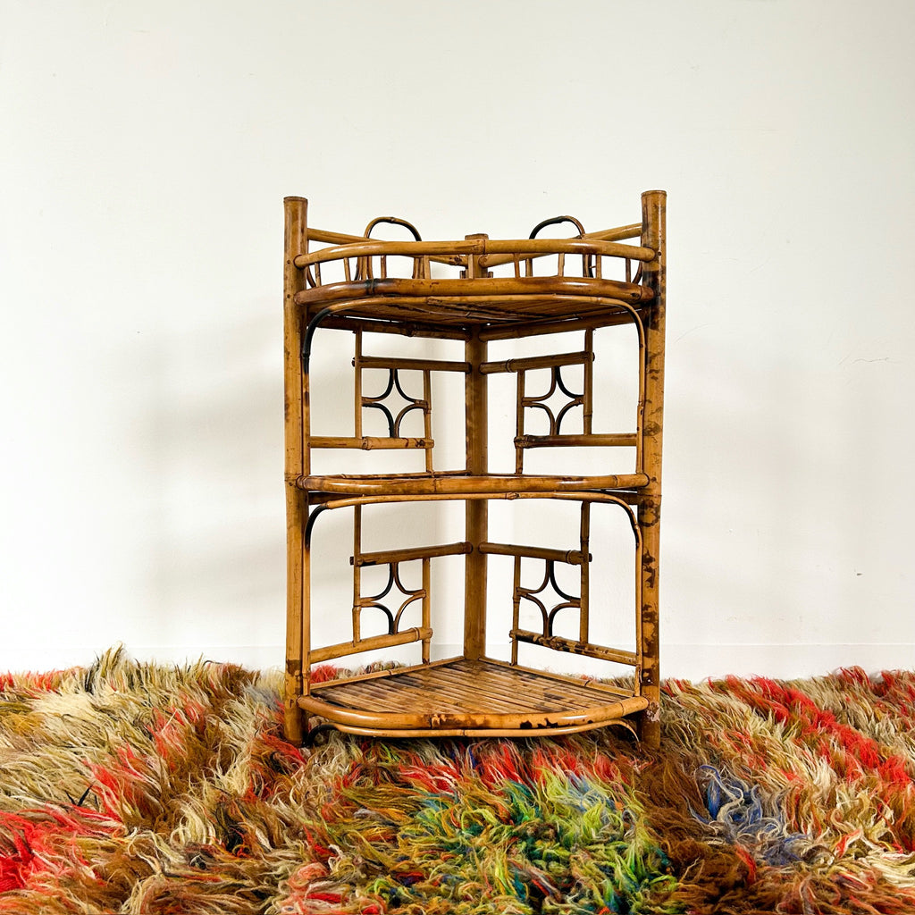 TIGER CANE CORNER SHELF