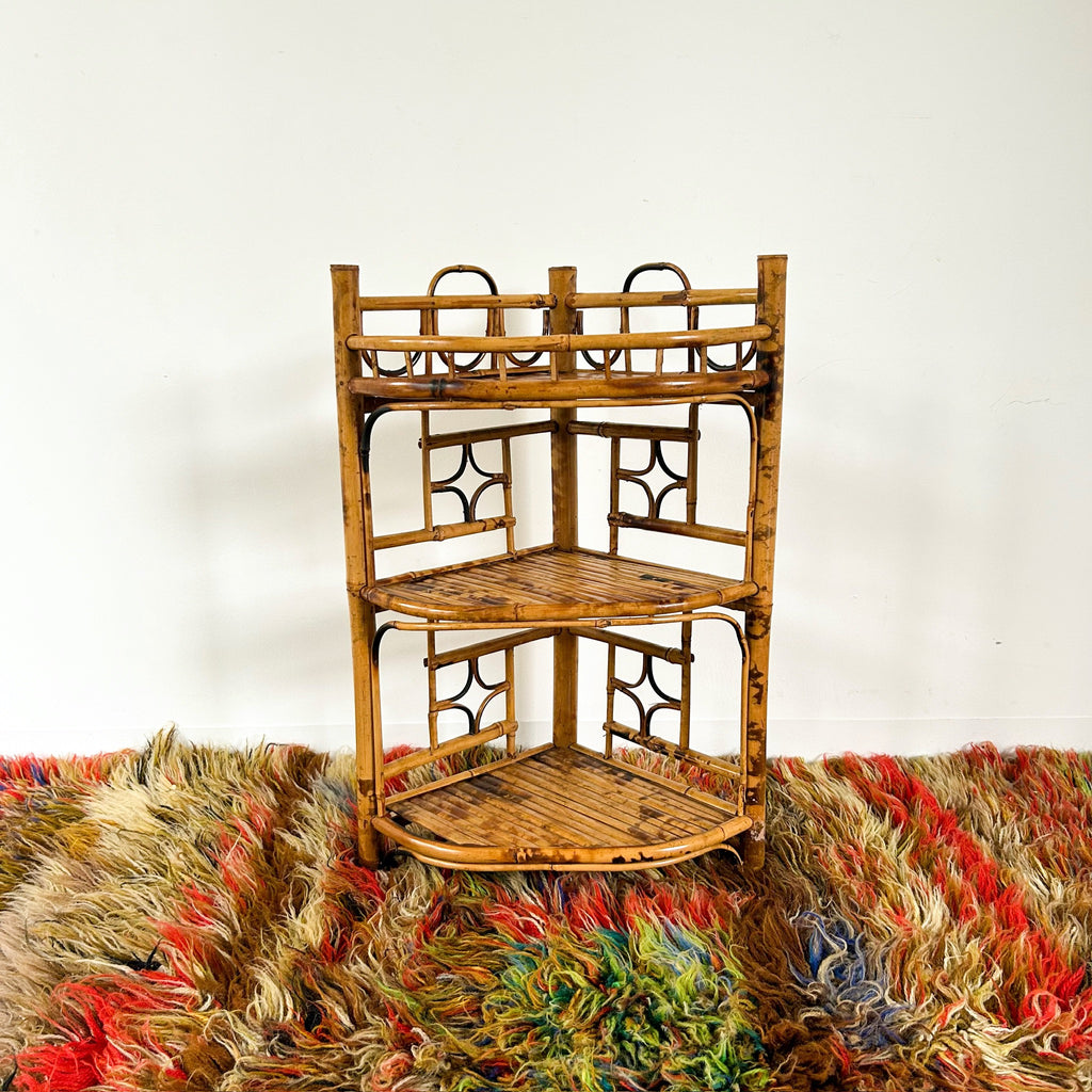 TIGER CANE CORNER SHELF