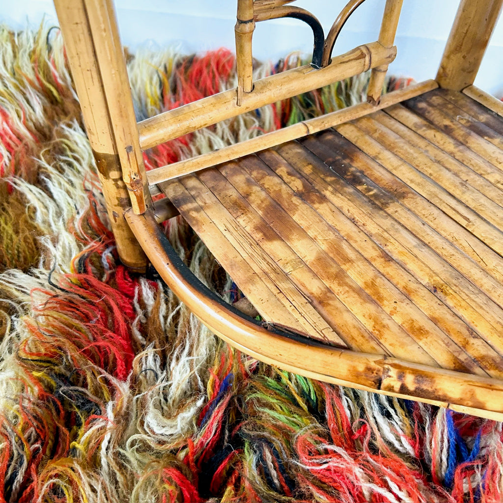 TIGER CANE CORNER SHELF