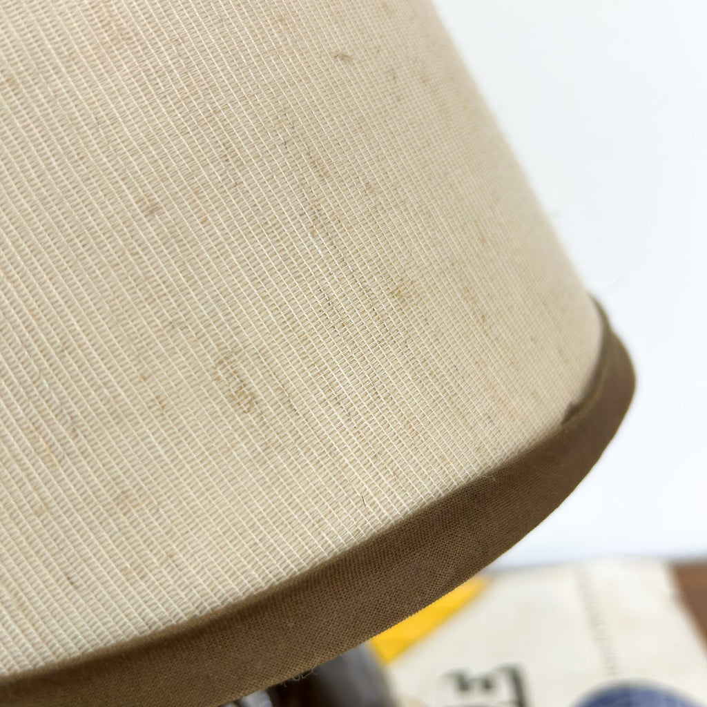 BROWN CERAMIC LAMP