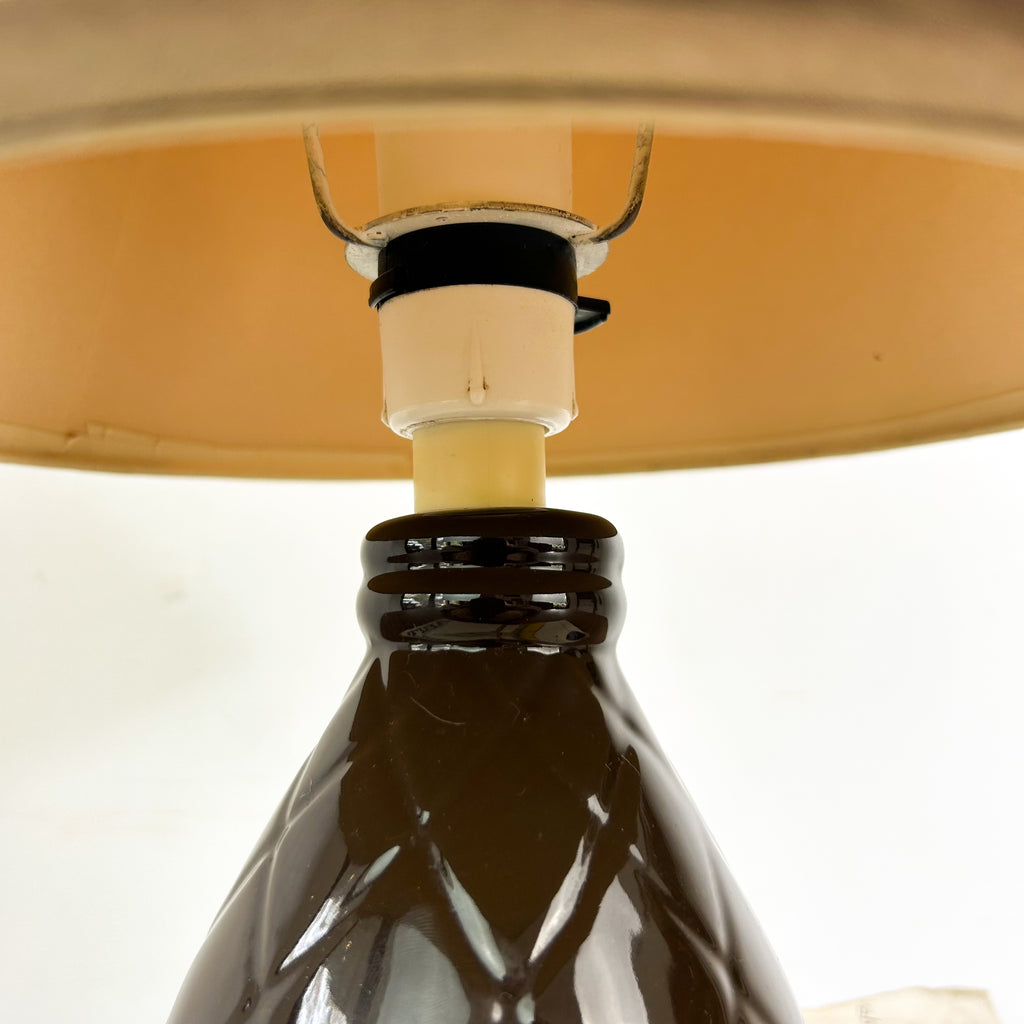 BROWN CERAMIC LAMP
