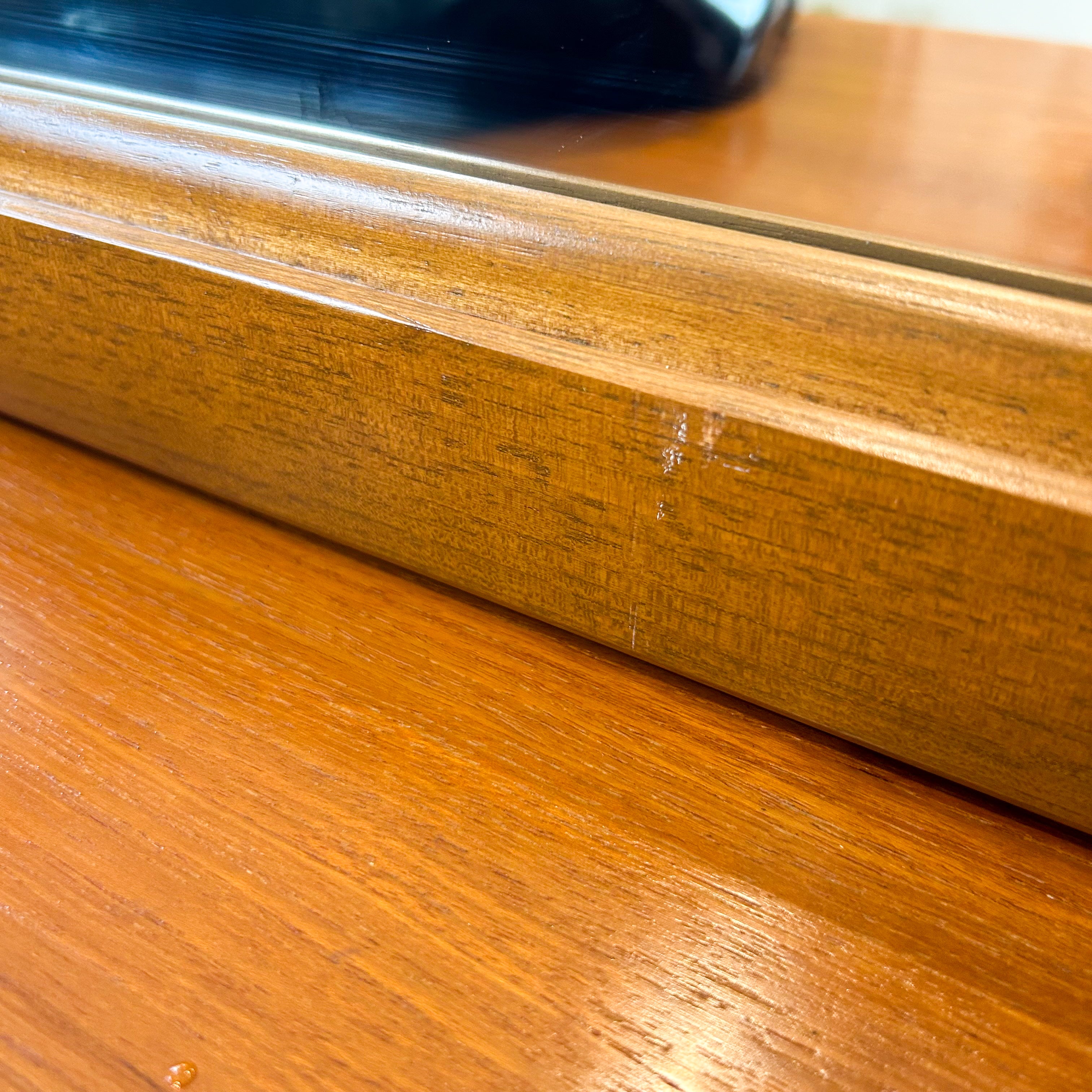 MACROB DRESSER DRAWERS WITH MIRROR - HEY JUDE WORKSHOP • Vintage furniture & objects Melbourne