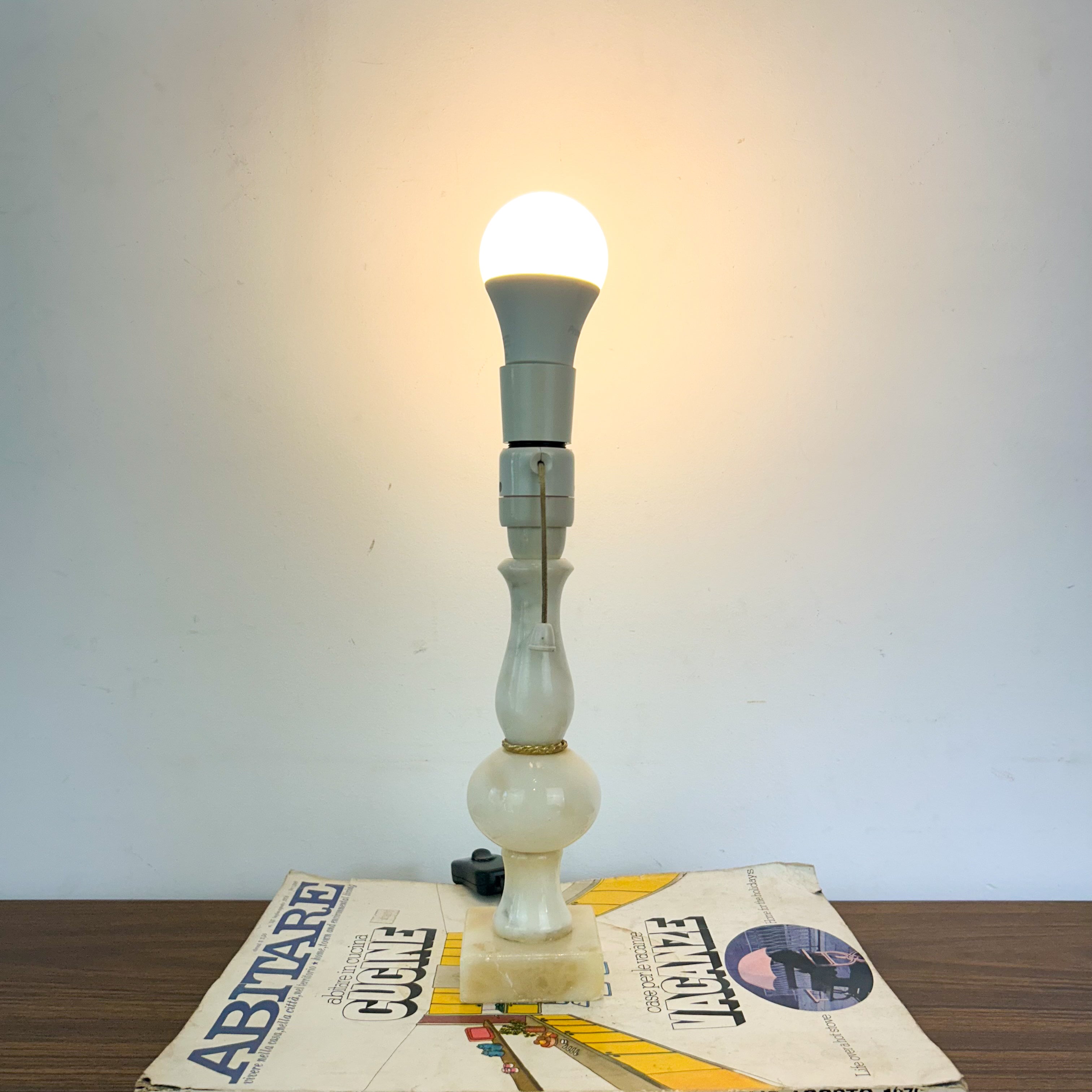 ONYX LAMP BASE