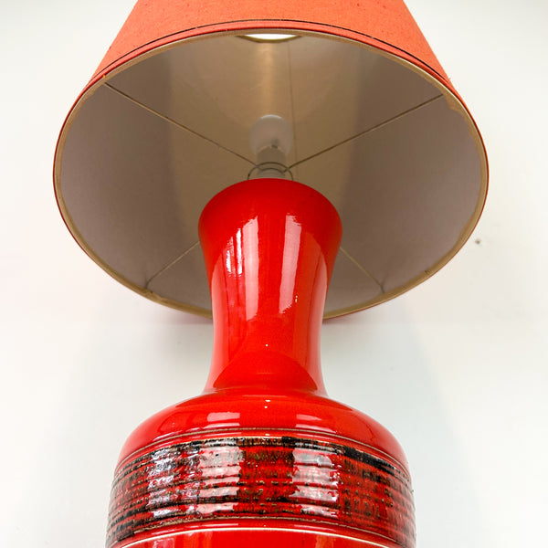 XL RED CERAMIC LAMP