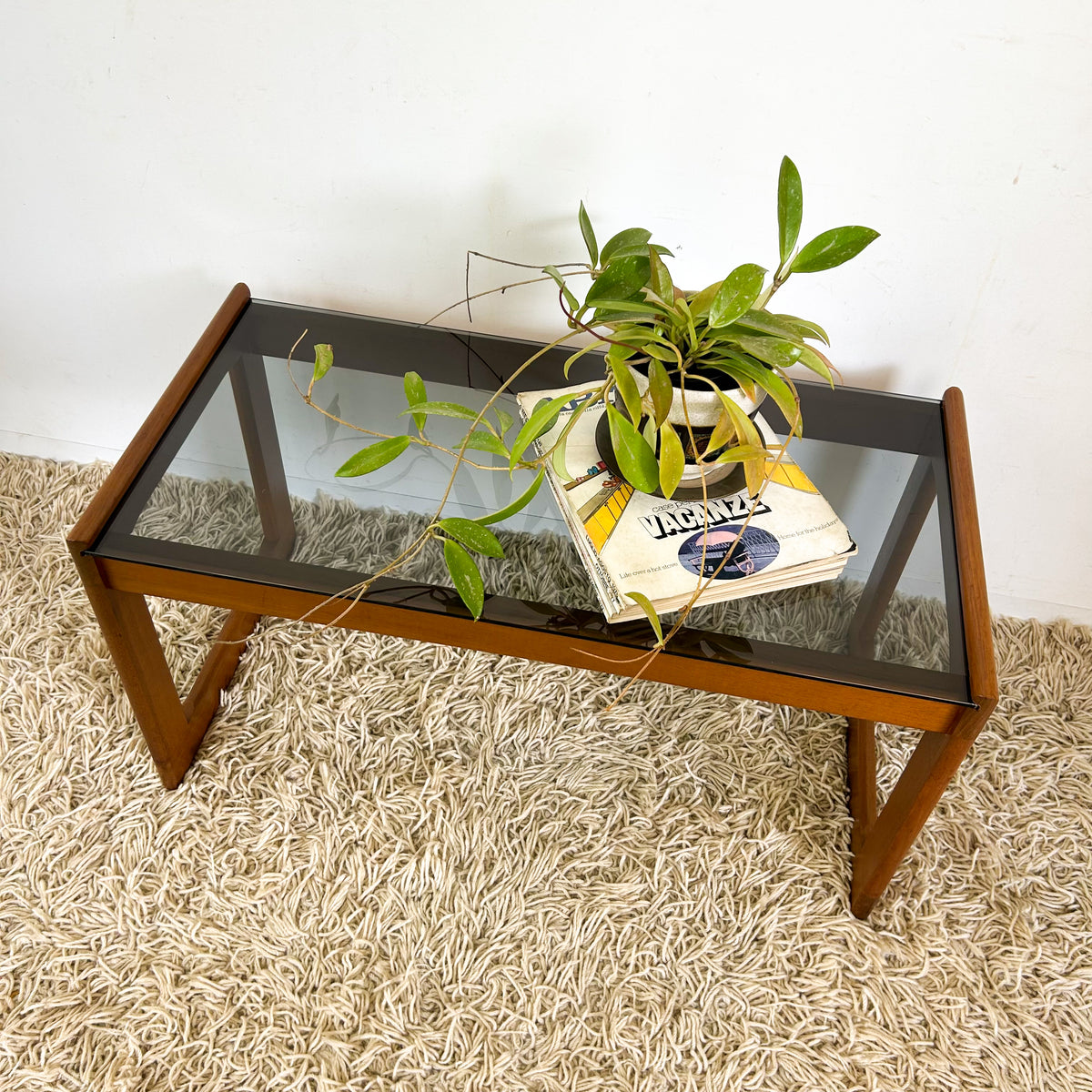 SMOKY GLASS COFFEE TABLE