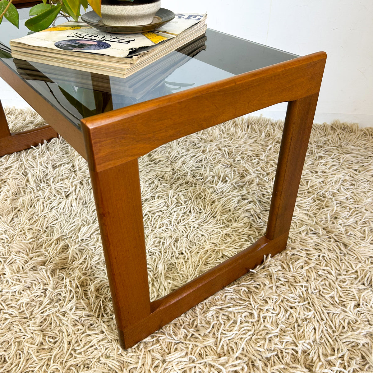 SMOKY GLASS COFFEE TABLE