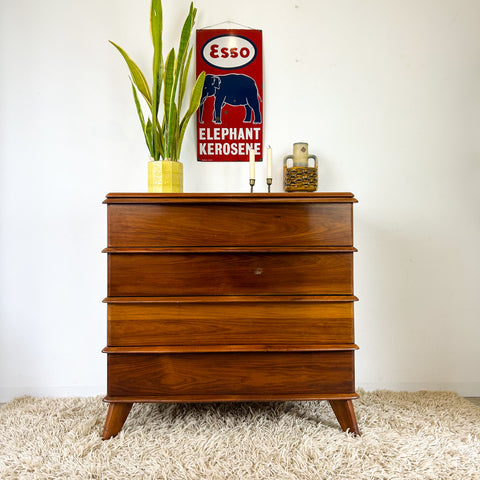 HERITAGE FURNITURE DRESSER DRAWERS