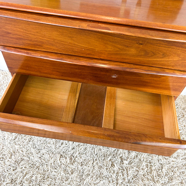 HERITAGE FURNITURE DRESSER DRAWERS
