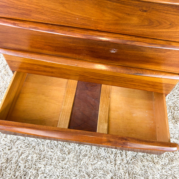 HERITAGE FURNITURE DRESSER DRAWERS