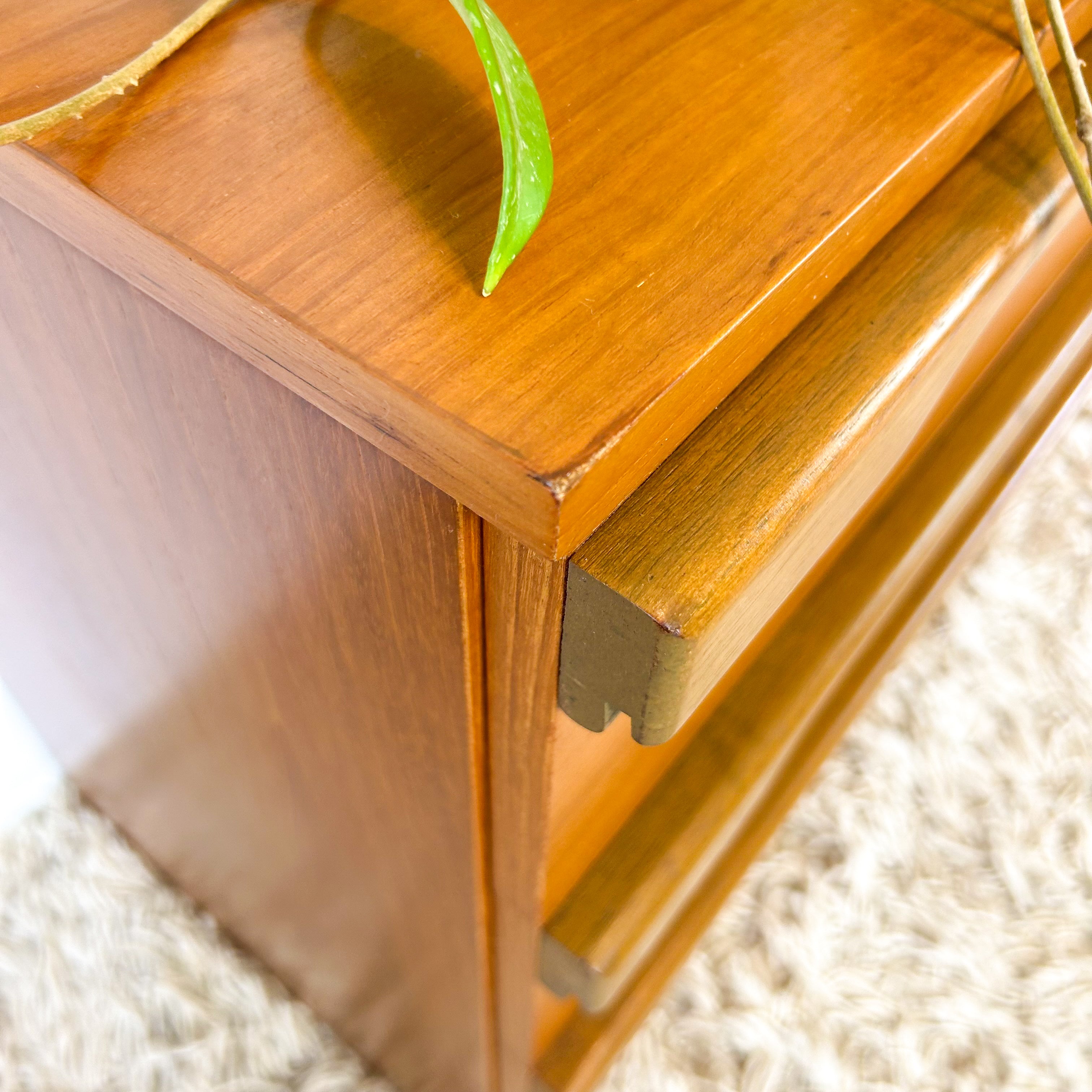 MACROB BEDSIDE DRAWERS - HEY JUDE WORKSHOP • Vintage furniture & objects Melbourne