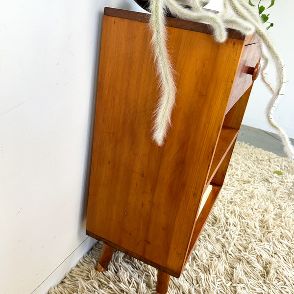 BEDSIDE TABLE