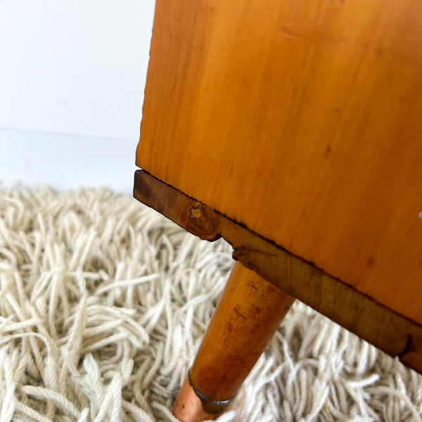 BEDSIDE TABLE