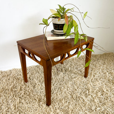 AVALON SIDE TABLE