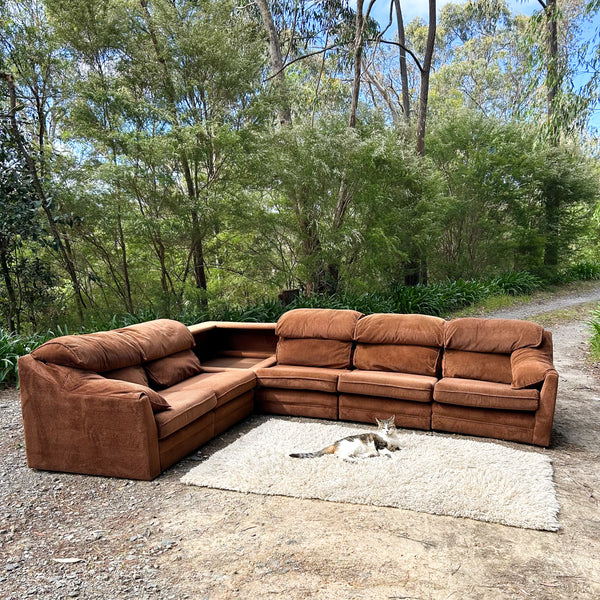 OSCAR MODULAR SOFA WITH CORNER COFFEE TABLE