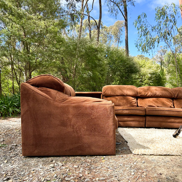 OSCAR MODULAR SOFA WITH CORNER COFFEE TABLE