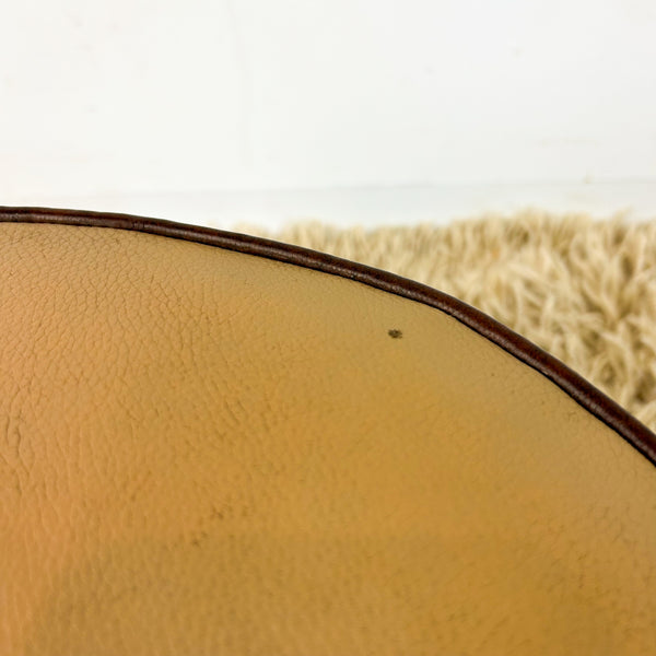 BROWN VINYL POUFFE #1