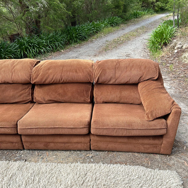 OSCAR MODULAR SOFA WITH CORNER COFFEE TABLE