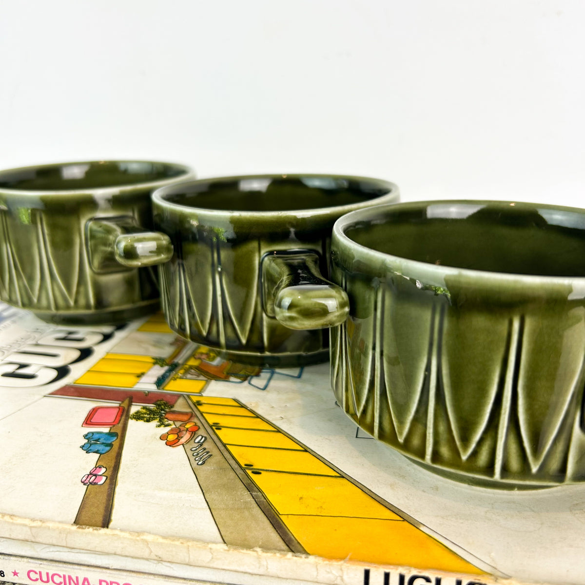 ENGLISH POTTERY RAMEKINS
