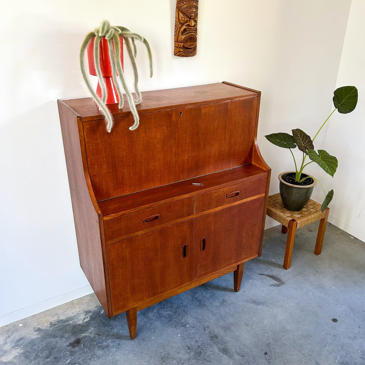 JOHN GRIMES SECRETAIRE WRITING DESK