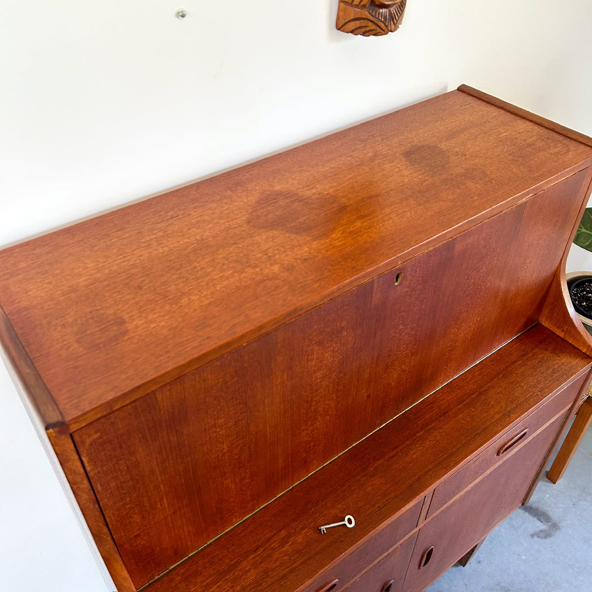 JOHN GRIMES SECRETAIRE WRITING DESK