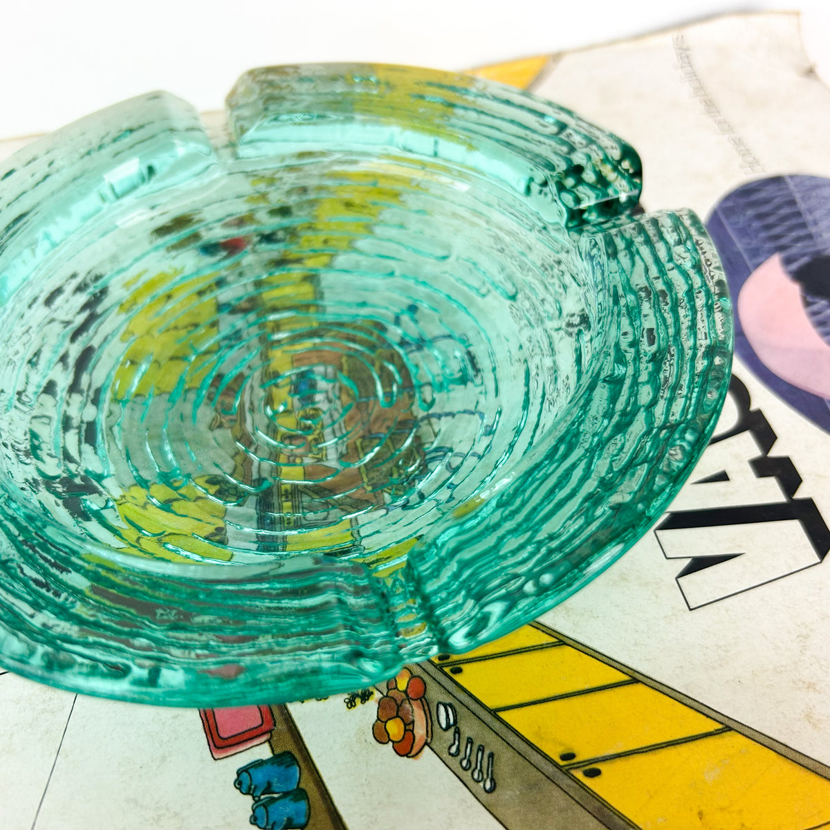 TURQUOISE GLASS ASHTRAY