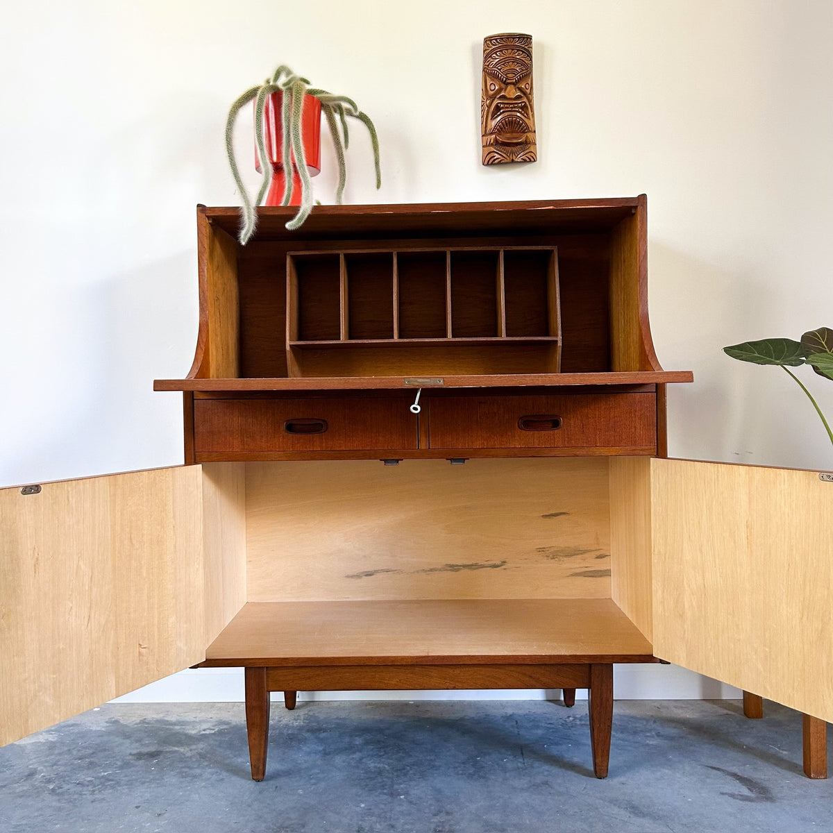 JOHN GRIMES SECRETAIRE WRITING DESK