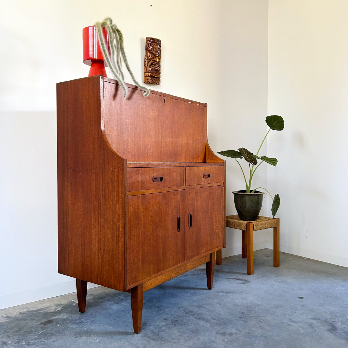 JOHN GRIMES SECRETAIRE WRITING DESK