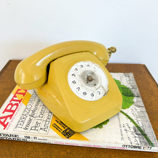 ROTARY DIAL TELEPHONE TOPAZ YELLOW