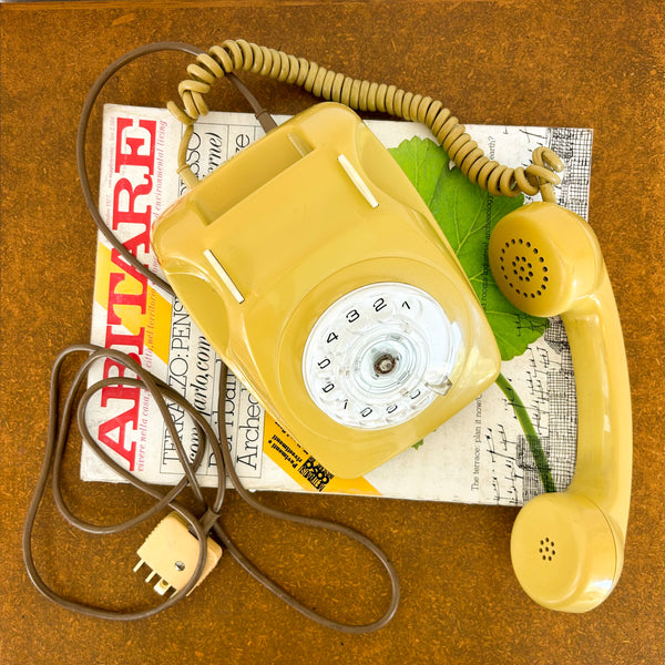 ROTARY DIAL TELEPHONE TOPAZ YELLOW