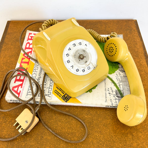 ROTARY DIAL TELEPHONE TOPAZ YELLOW
