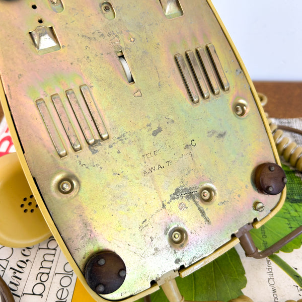 ROTARY DIAL TELEPHONE TOPAZ YELLOW