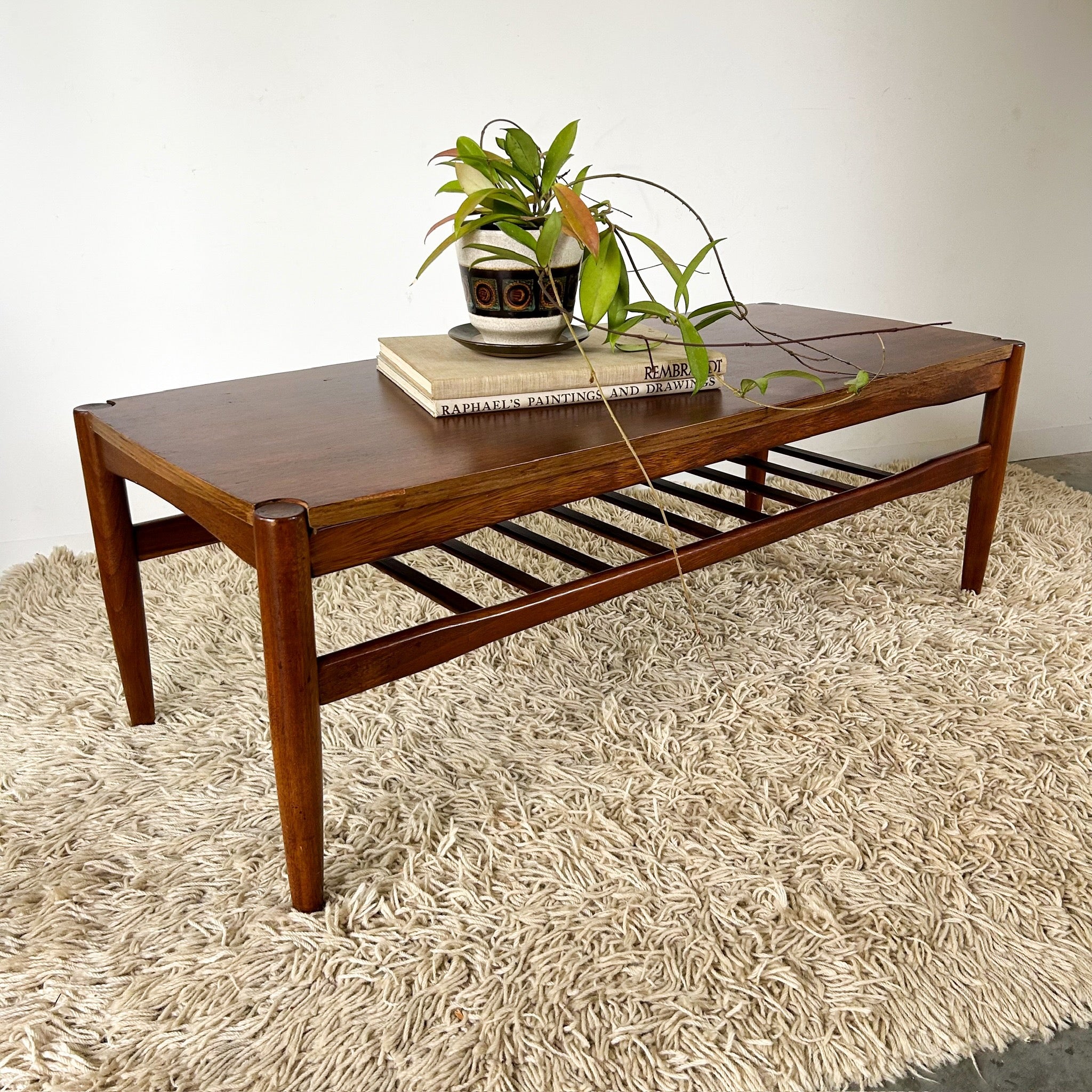 DANISH DELUXE FLIP TOP COFFEE TABLE