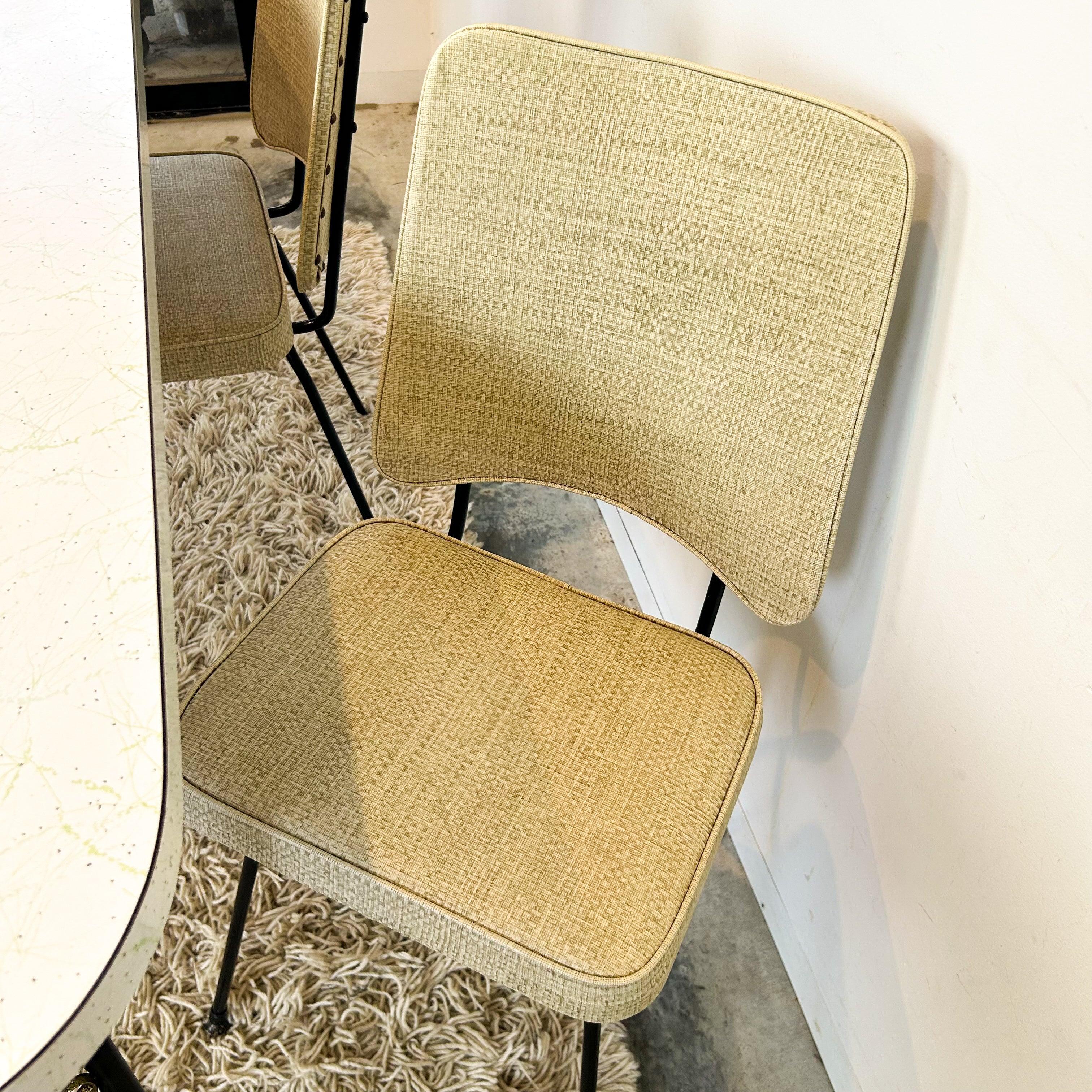 1950s LAMINATE DINING TABLE & CHAIRS - HEY JUDE WORKSHOP • Vintage furniture & objects Melbourne