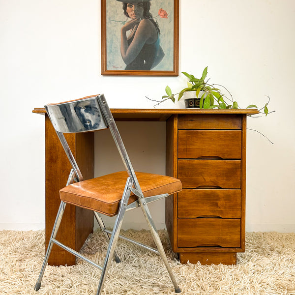 DESK WITH DRAWERS